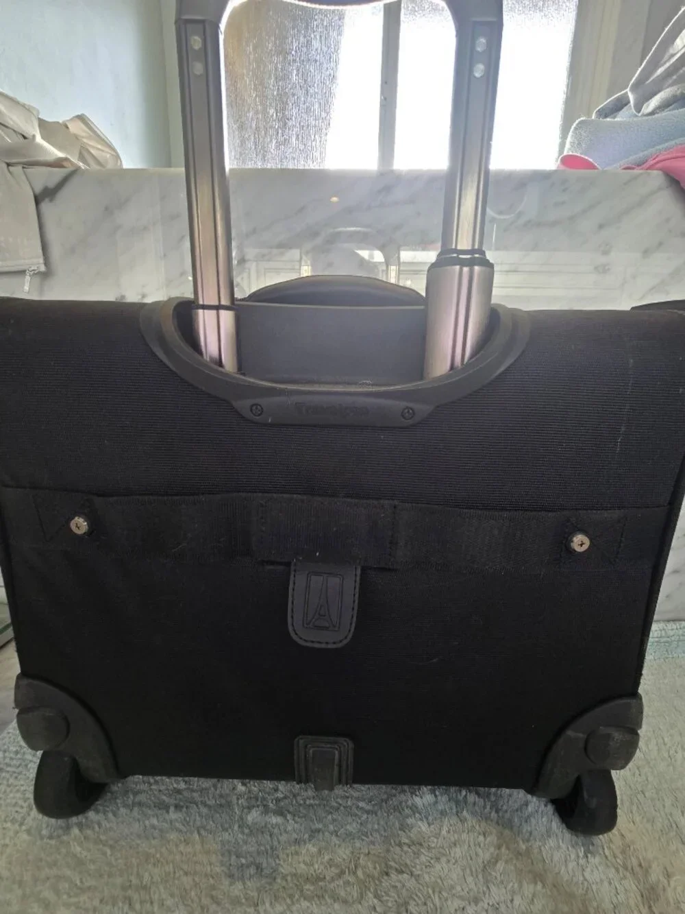 Travelpro 16